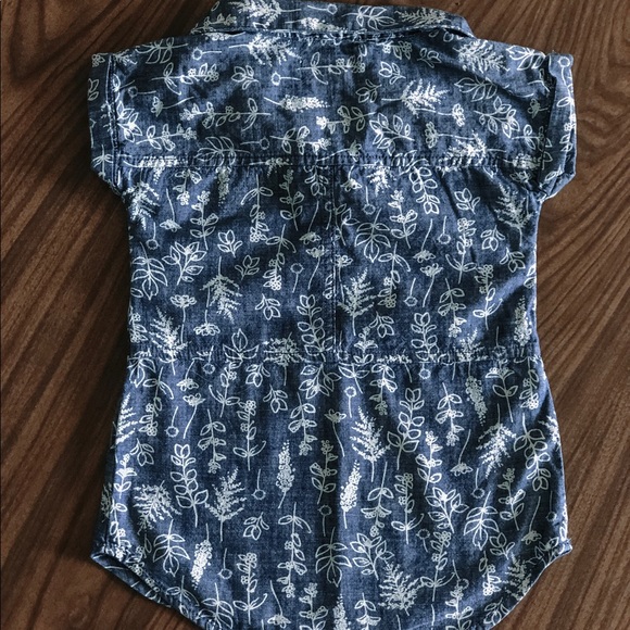 3/20$ ⭐️ Girls Floral Chambray Tunic - 2T - Picture 3 of 3